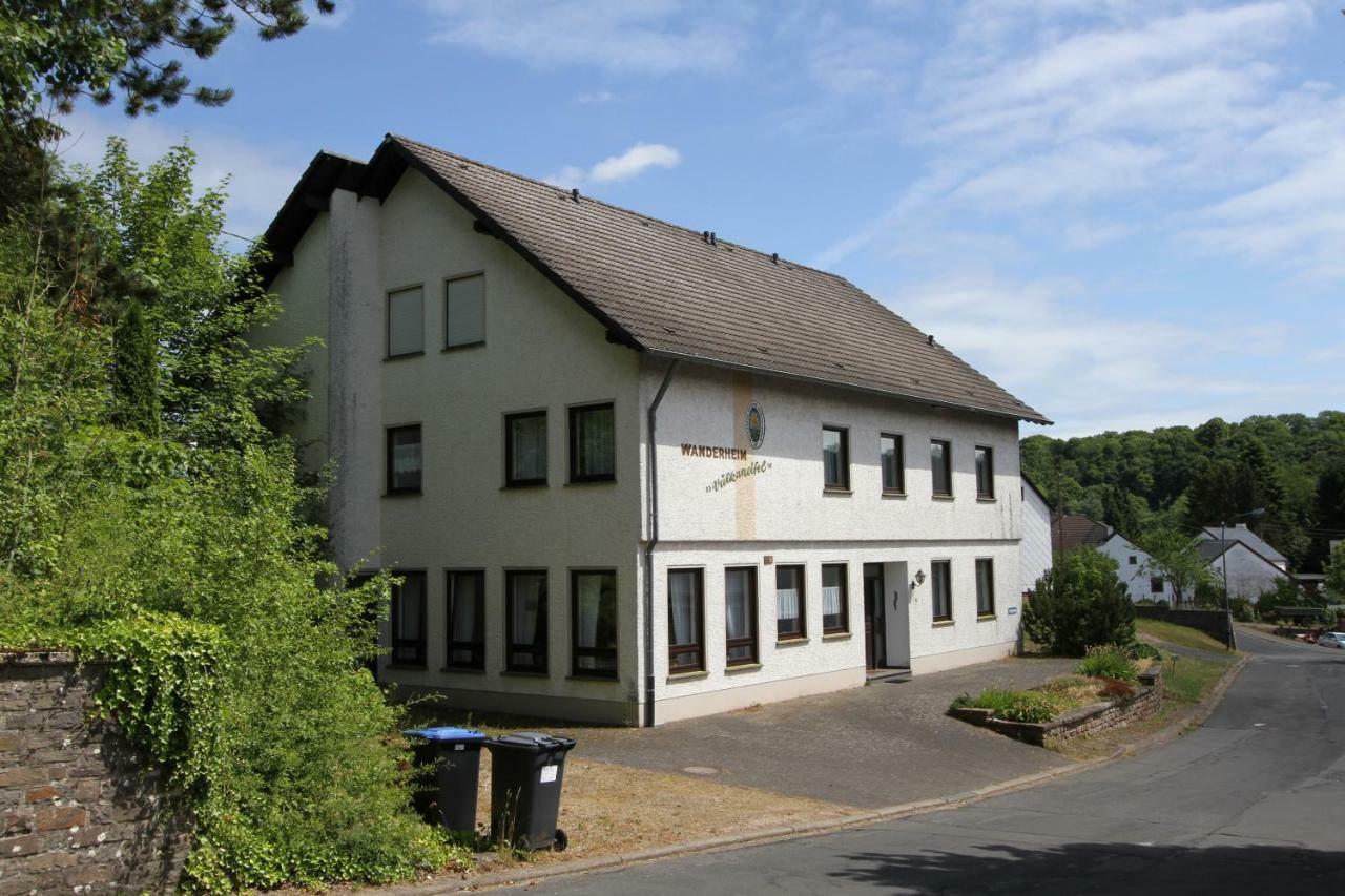 Ferienhaus Vulkaneifel Kopp Екстериор снимка